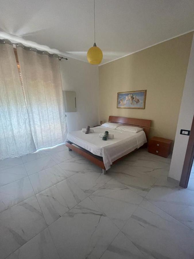 Camere Lorenzo Porto Cesareo Eksteriør billede