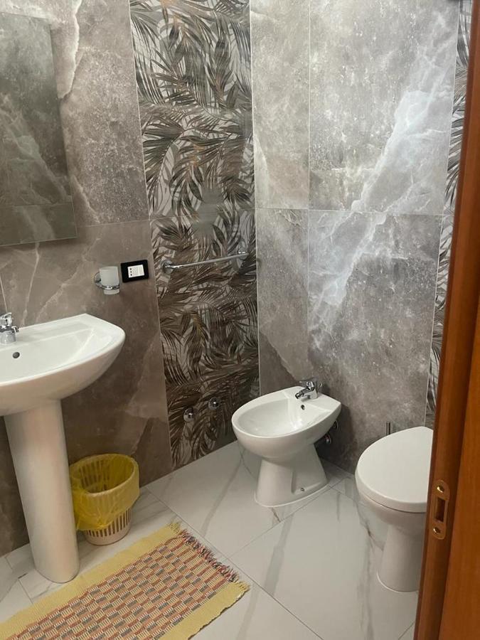 Camere Lorenzo Porto Cesareo Eksteriør billede
