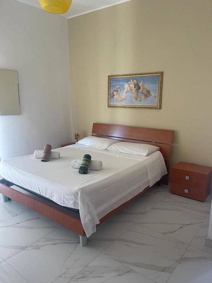 Camere Lorenzo Porto Cesareo Eksteriør billede